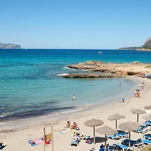 https://family-house-next-to-the-beach.balearic-islands.net